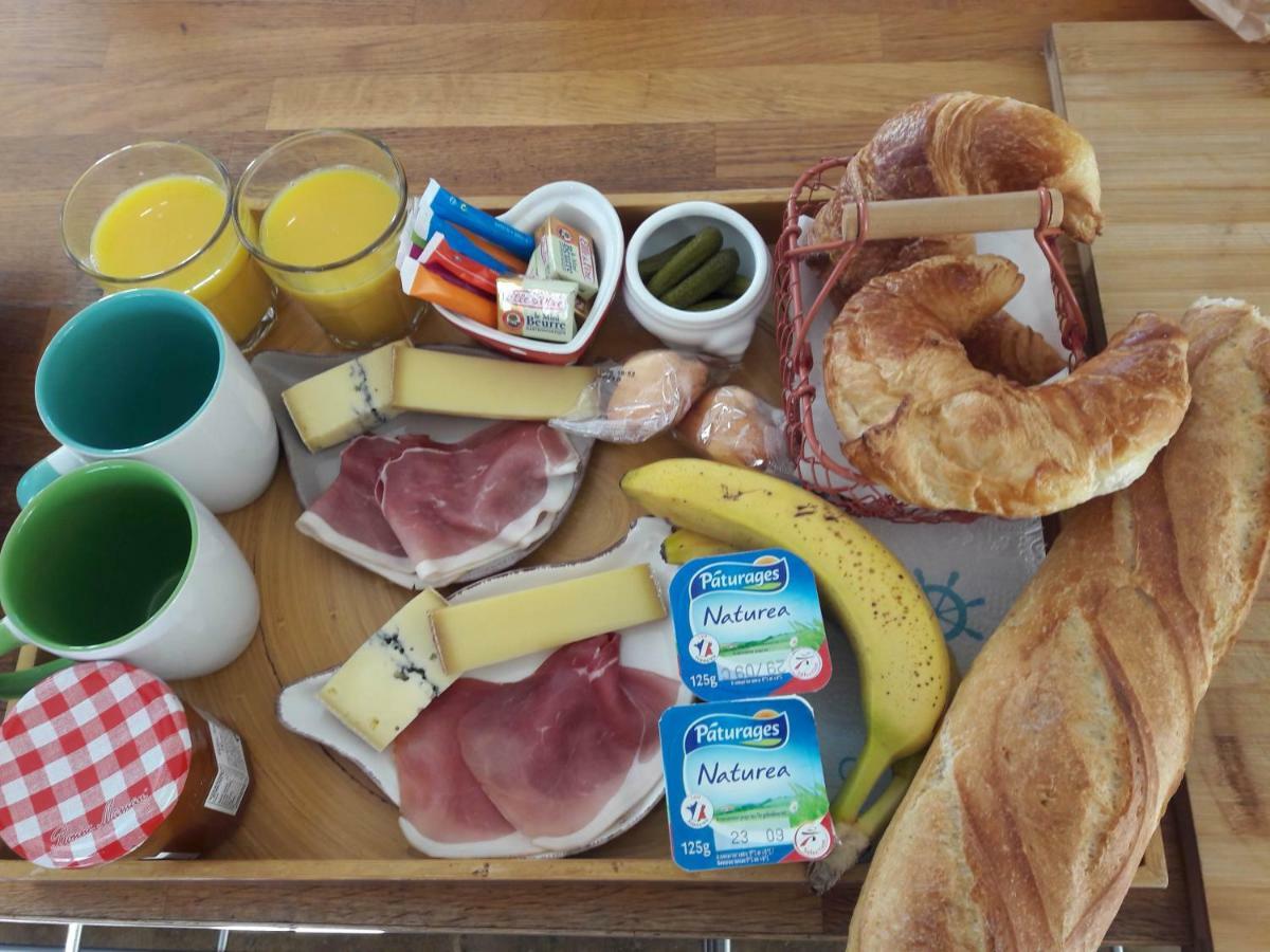 Gite Chez Karine Et Roland Le Fied エクステリア 写真
